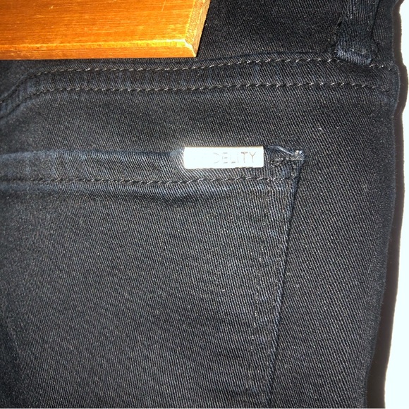 Fidelity Denim Belvedere Mid-Rise Skinny Size 26 - Picture 6 of 6